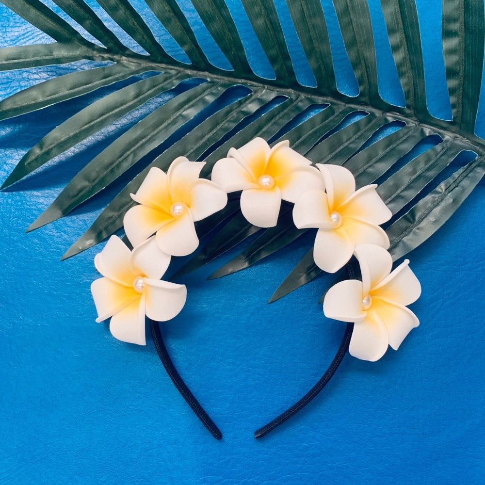 Plumeria headband. Tropical headband.